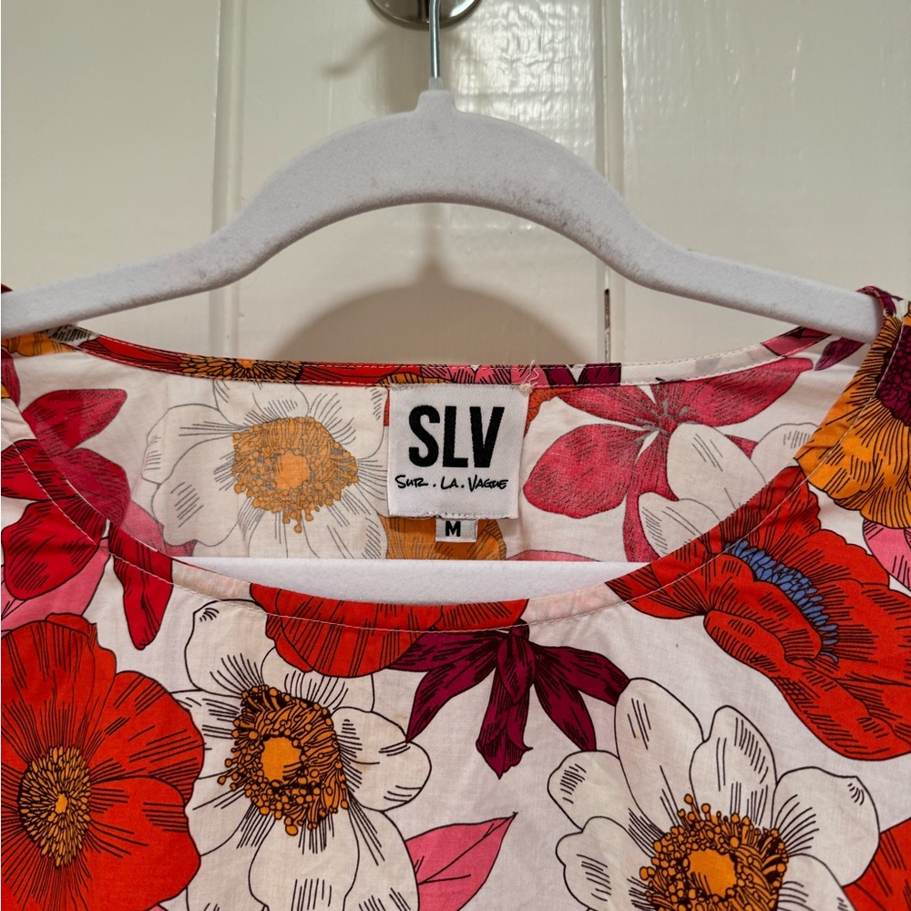 SLV FLORAL SKIRT AND TOP. LADIES SIZE MEDIUM. - Picture 5 of 5